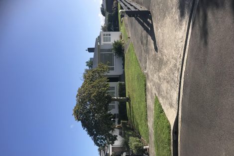 Photo of property in 11 Strathmore Place, Awapuni, Palmerston North, 4412