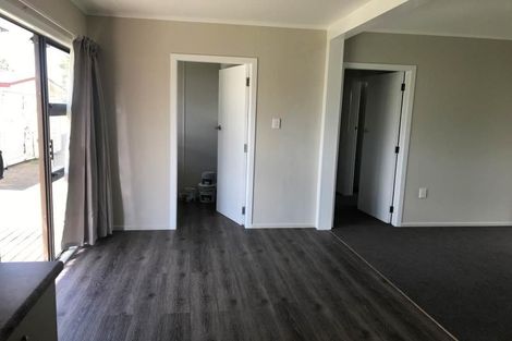 Photo of property in 8 Thames Place, Pukekohe, 2120