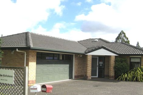 Photo of property in 184a Lincoln Road, Henderson, Auckland, 0610