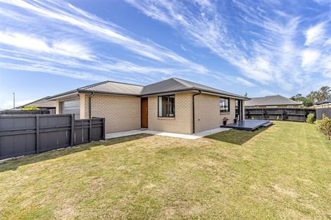 Photo of property in 84 Watkins Drive, Rangiora, 7400