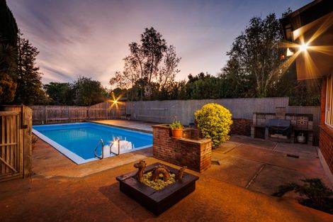 Photo of property in 56 Karina Terrace, Roslyn, Palmerston North, 4414