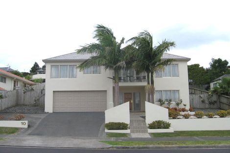 Photo of property in 10 Stephanie Close, Glenfield, Auckland, 0629