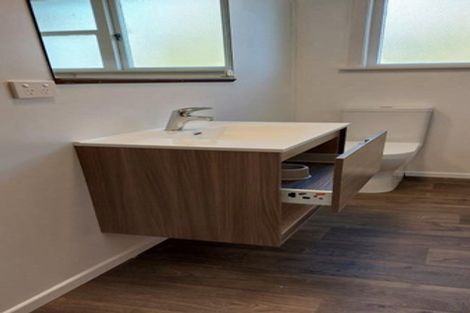 Photo of property in 11 Oak Street, Ebdentown, Upper Hutt, 5018