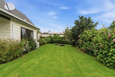 Photo of property in 204 Waitaha Road, Welcome Bay, Tauranga, 3112