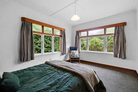 Photo of property in 14 Woodleigh Street, Frankleigh Park, New Plymouth, 4310