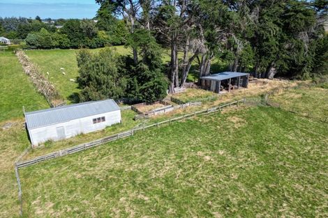 Photo of property in 195 Oteramika Road, Seaward Bush, Invercargill, 9871