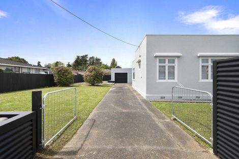 Photo of property in 9 Totara Street, Marton, 4710