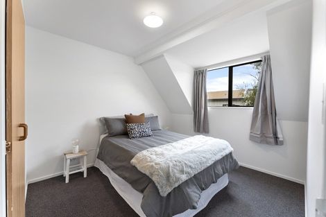 Photo of property in 4/35 Brockworth Place, Riccarton, Christchurch, 8011