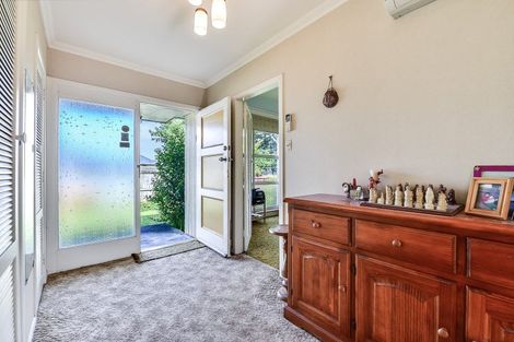 Photo of property in 9 Roseburg Street, Fairfield, Hamilton, 3214