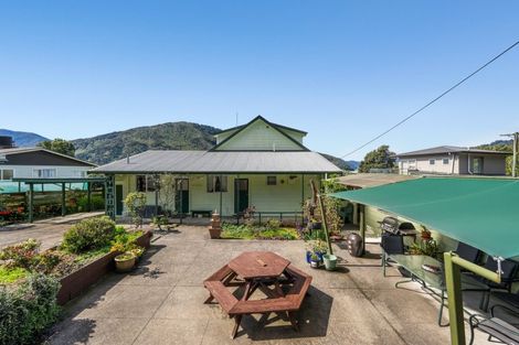 Photo of property in 28 Belvue Bay Road, Havelock, Picton, 7281