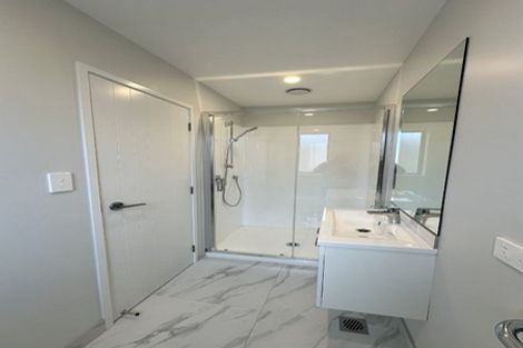 Photo of property in 8/51 Wharf Road, Te Atatu Peninsula, Auckland, 0610