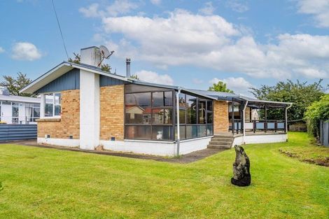 Photo of property in 8 Sunrise Avenue, Owhata, Rotorua, 3010