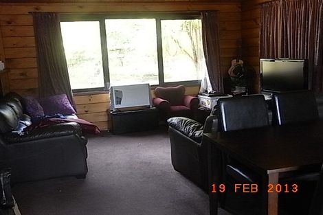 Photo of property in 35 Tauhinu Road, Greenhithe, Auckland, 0632