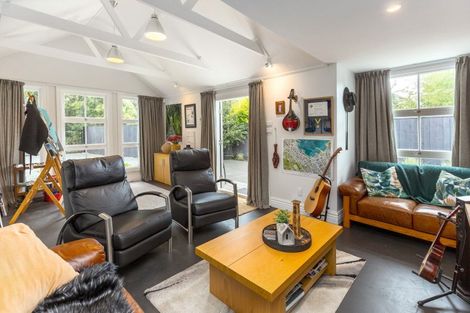 Photo of property in 91 Kuratawhiti Street, Greytown, 5794