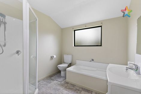 Photo of property in 25 Grimsby Grove, Wainuiomata, Lower Hutt, 5014