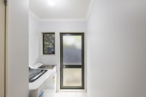 Photo of property in 35 Dahlstrom Grove, Kelvin Grove, Palmerston North, 4414