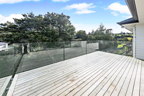 Photo of property in 40 Dawood Place, The Gardens, Auckland, 2105