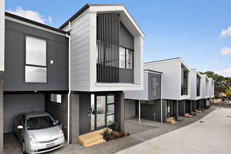 Photo of property in 3/20 Mountain Road, Mount Wellington, Auckland, 1072