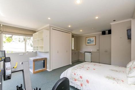 Photo of property in 16b Motukari Place, Onaero, Waitara, 4383
