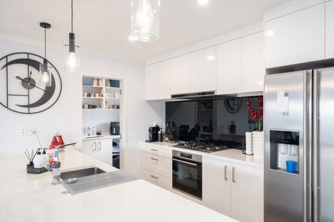 Photo of property in 4 Antigua Way, Grenada Village, Wellington, 6037