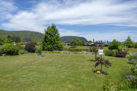 Photo of property in 11 Pukeko Way, Kinloch, Taupo, 3377