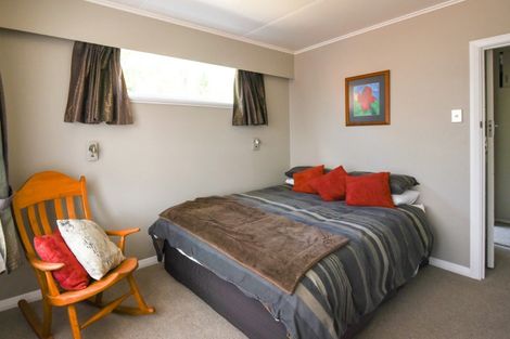 Photo of property in 14 Seaview Crescent, Picton, 7220