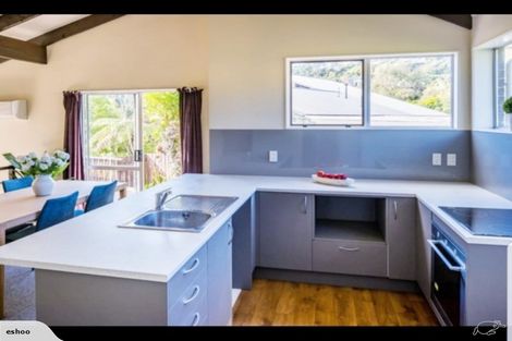 Photo of property in 23 Woolwich Close, Whitby, Porirua, 5024