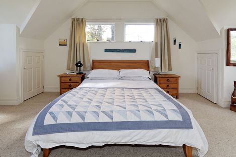 Photo of property in 45a Beaubank Road, Kelston, Auckland, 0602