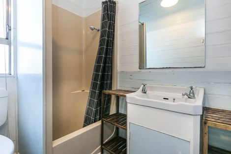 Photo of property in 3 Queens Drive, Saint Kilda, Dunedin, 9012