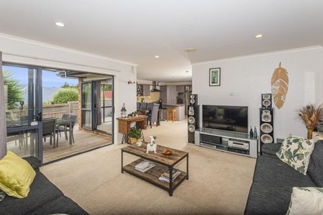 Photo of property in 24 Lochiel Place, Te Kamo, Whangarei, 0112