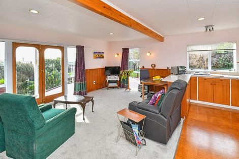 Photo of property in 3 Brooke Road, Red Hill, Papakura, 2110