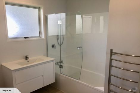 Photo of property in 1/79 Mountbatten Avenue, Hillcrest, Auckland, 0627