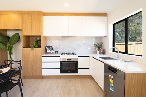 Photo of property in 2/47 Chedworth Avenue, Chedworth, Hamilton, 3210