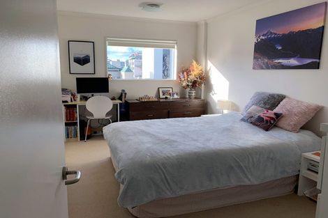Photo of property in Monvie Apartments, 404/15 Holland Street, Te Aro, Wellington, 6011