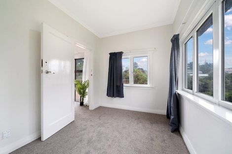 Photo of property in 1/81a Woodglen Road, Glen Eden, Auckland, 0602