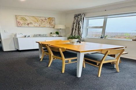 Photo of property in 8 Antigua Way, Grenada Village, Wellington, 6037