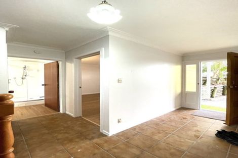 Photo of property in 2 South Pacific Place, Henderson, Auckland, 0612