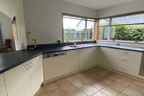 Photo of property in 68 Balrudry Street, Avonhead, Christchurch, 8042