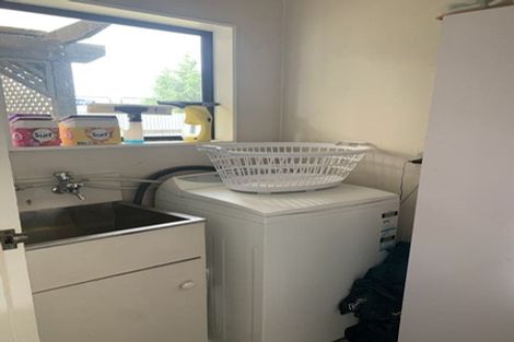 Photo of property in 1 Perry Crescent, Greenmeadows, Napier, 4112