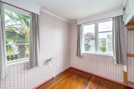 Photo of property in 99 Broadway, Carterton, 5713