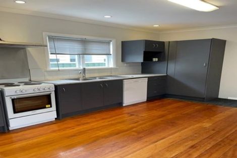 Photo of property in 19 Waione Street, Petone, Lower Hutt, 5012