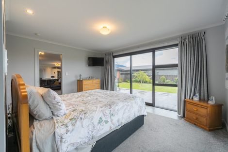 Photo of property in 129 Dusky Street, Te Anau, 9600