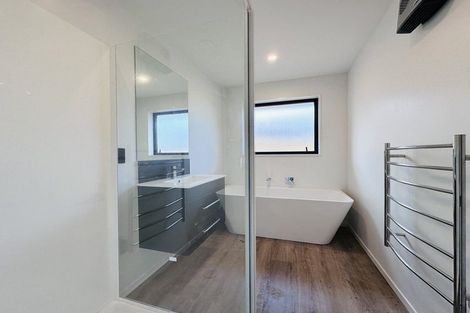 Photo of property in 17 Poipoi Place, Aranui, Christchurch, 8061