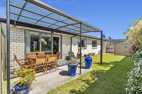 Photo of property in Waterview Estate, 1/4 Greystone Place, Omokoroa, 3114
