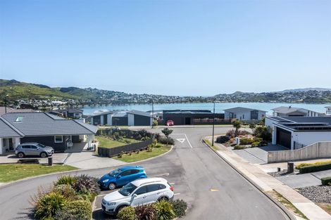 Photo of property in 9 Grace Cove, Aotea, Porirua, 5024