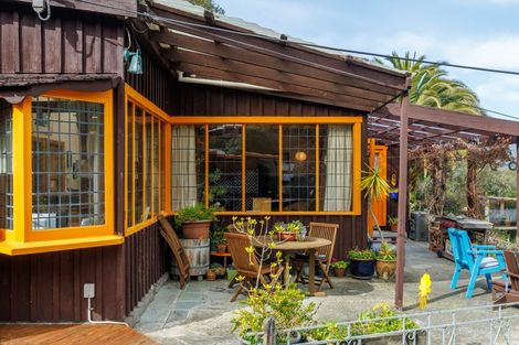 Photo of property in 24 Selwyn Road, Lyttelton, 8082