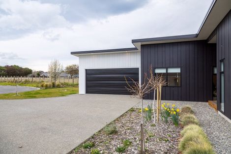 Photo of property in 21 Coralie Place, Lansdowne, Masterton, 5810