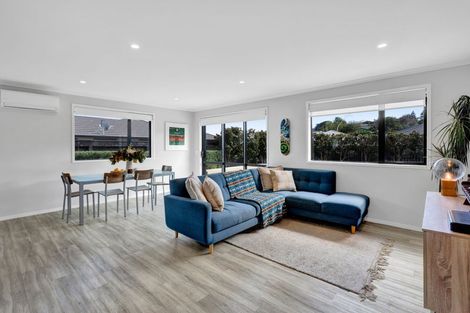 Photo of property in 60 Magnolia Drive, Westown, New Plymouth, 4310