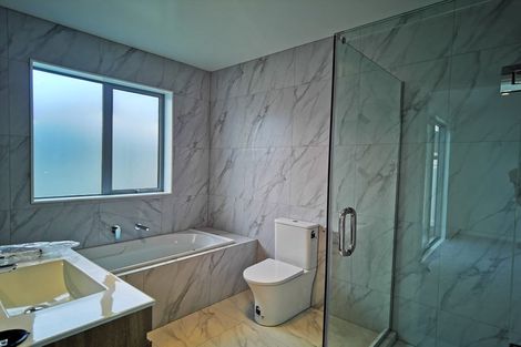 Photo of property in 25a Lillian Place, Orewa, 0931