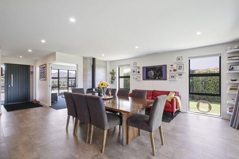 Photo of property in 80 Petries Road, Woodend, 7610